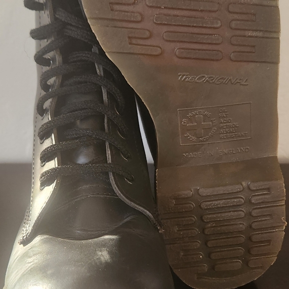 NWOB Doc Martin's - Picture 5 of 5